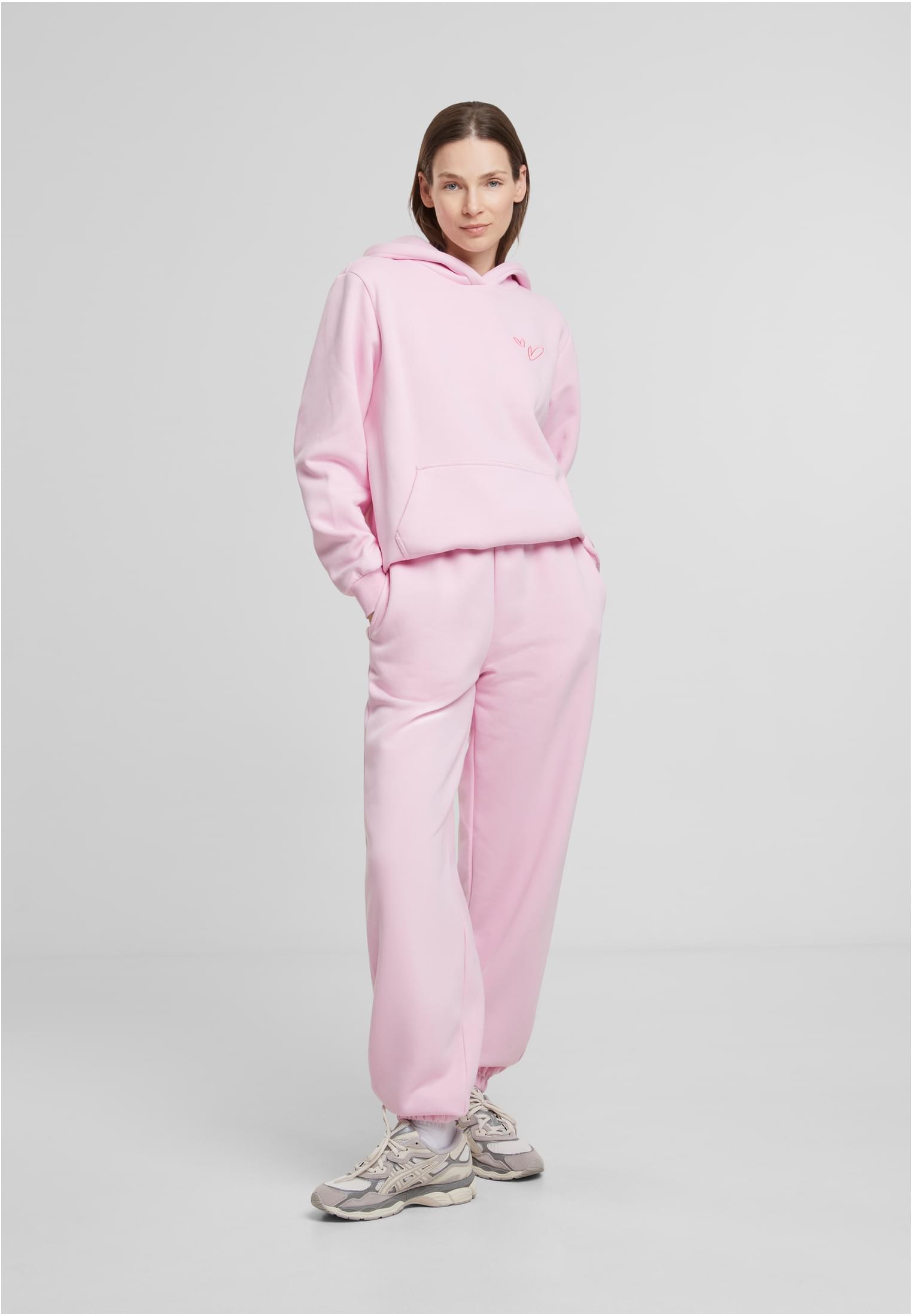 Miss Tee Real Queen Ladies Fluffy Sweatpants Softpink