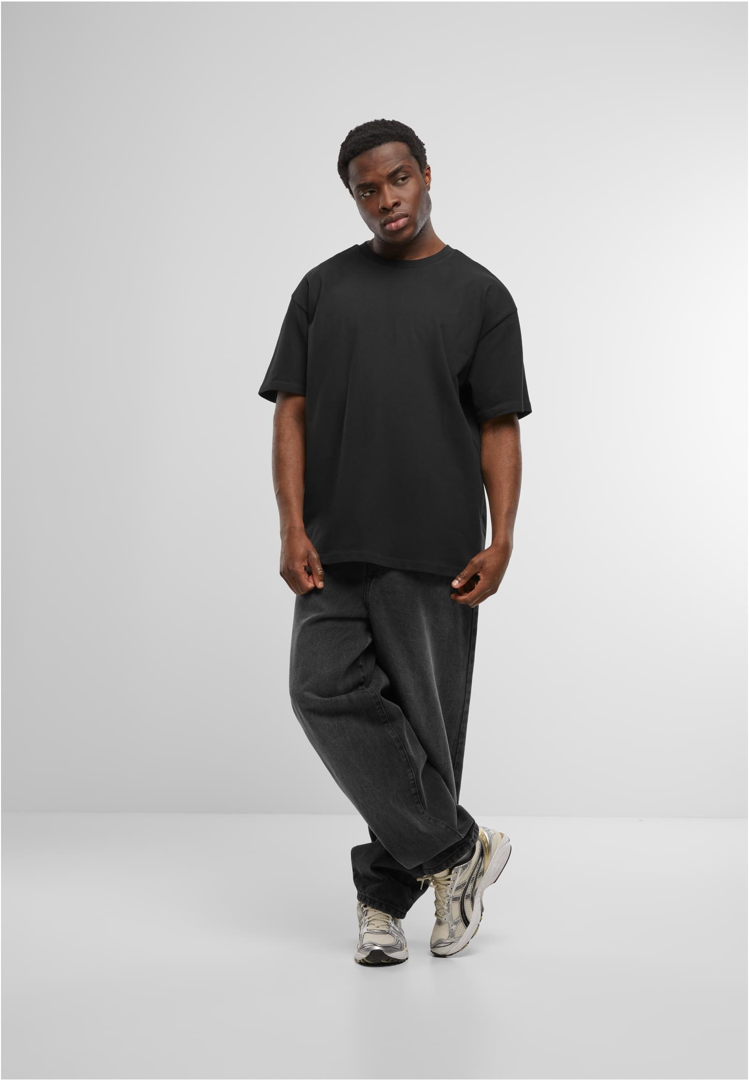 Urban Classics Drop Shoulder Tee - Black