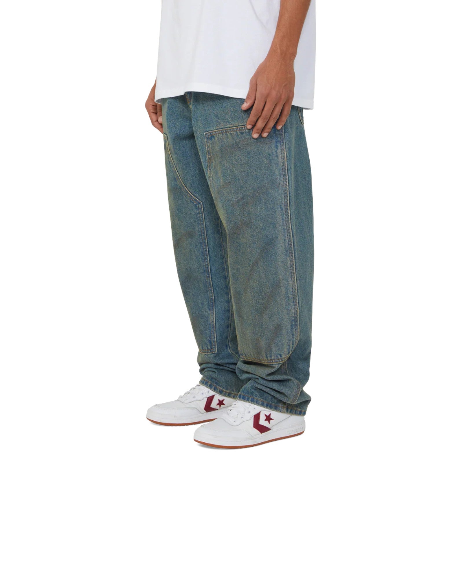 impostor.ro HUF Kinda Loose Double Knees jeans in dirty wash blue denim with a relaxed fit and double knee panels.