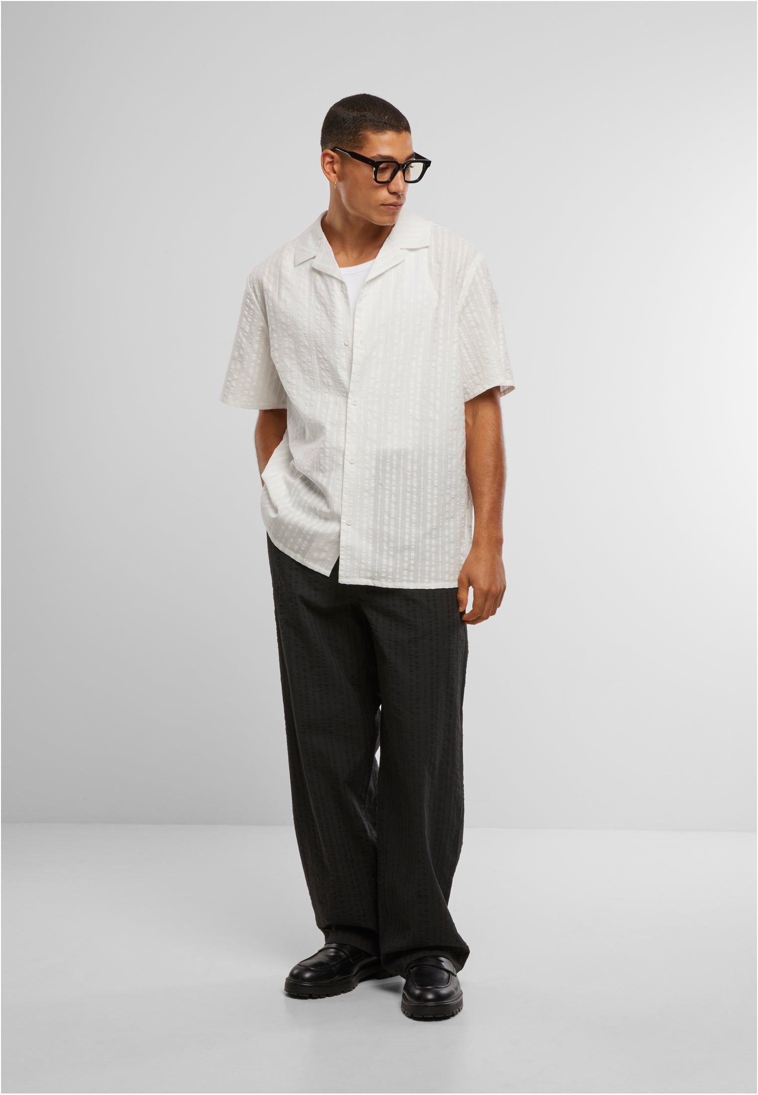 Urban Classics Loose Seersucker Pants